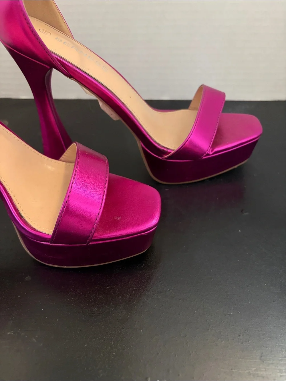 Berness Fuchsia Metallic Platform Ankle-Strap Heels, Size 8.5, 5” heels